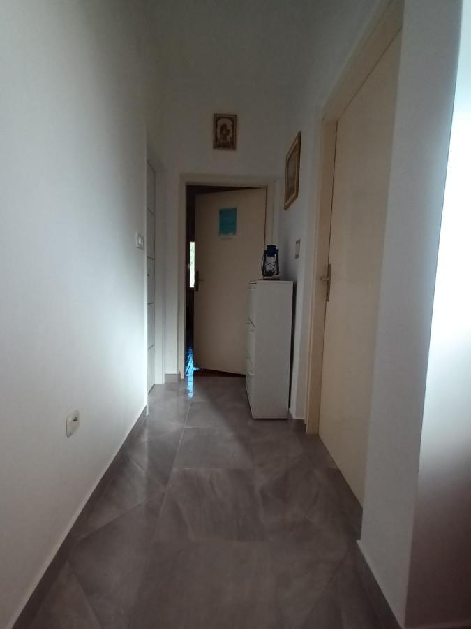 Apartman Nada Sali Zewnętrze zdjęcie